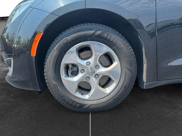 Chrysler Pacifica Hybrid  2020