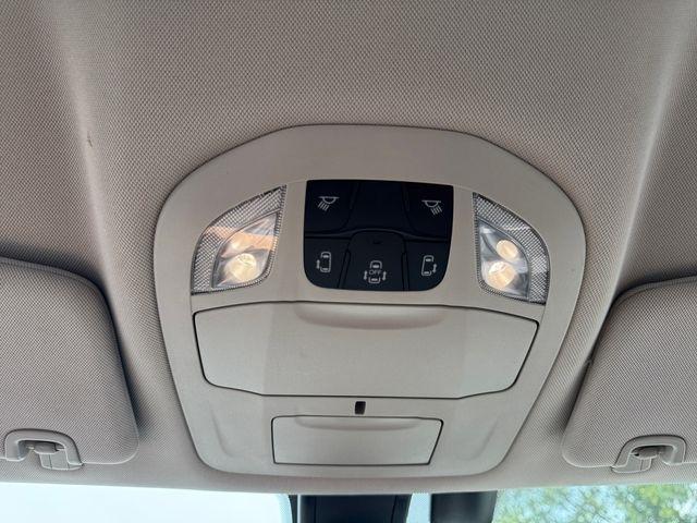 Chrysler Pacifica Hybrid  2020