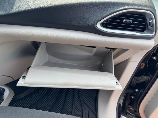 Chrysler Pacifica Hybrid  2020