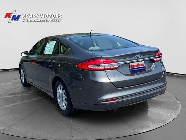 Ford Fusion  2017