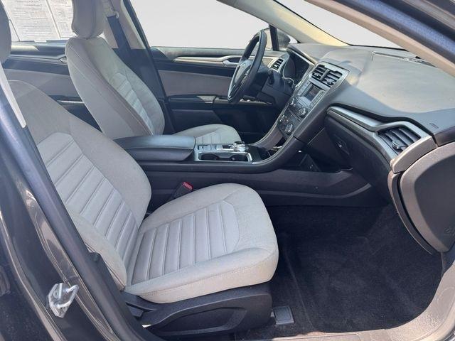 Ford Fusion  2017