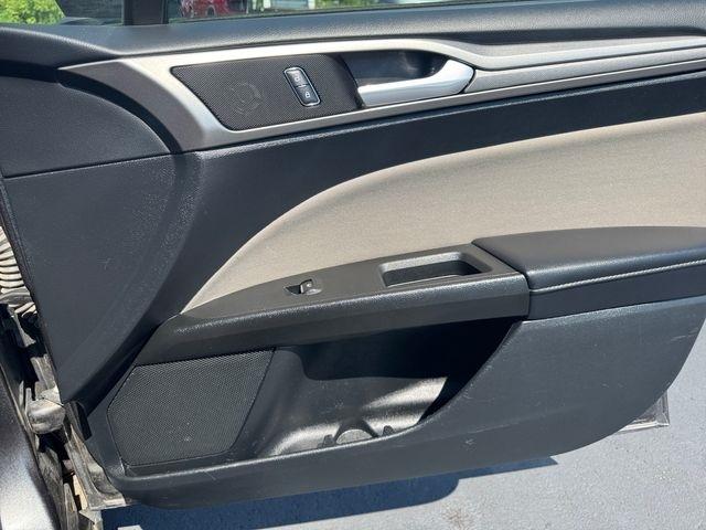 Ford Fusion  2017