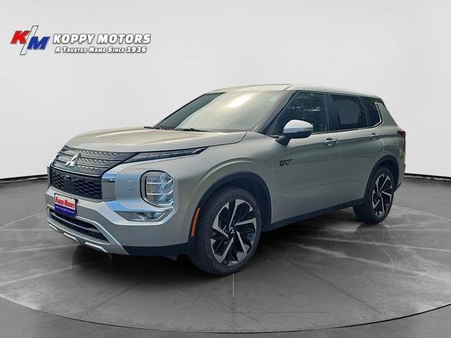 Mitsubishi Outlander PHEV  2023
