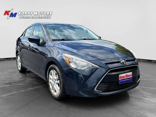 Toyota Yaris iA  2017