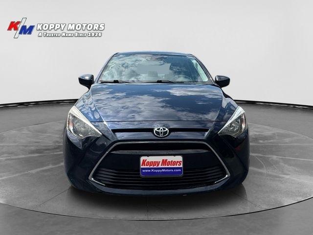 Toyota Yaris iA  2017