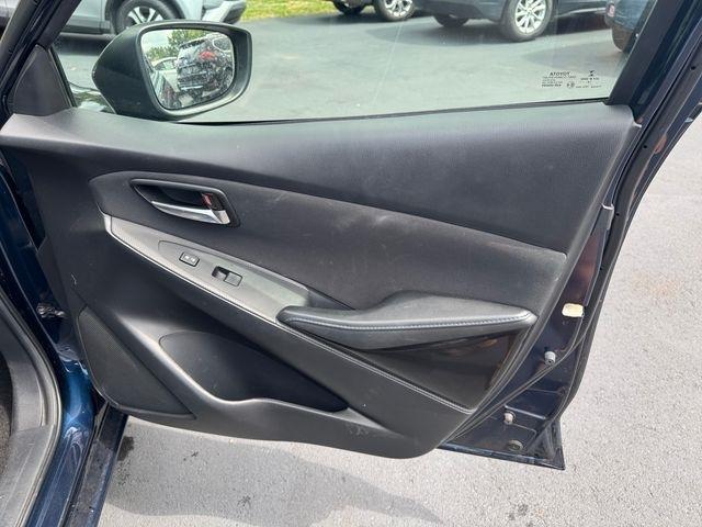 Toyota Yaris iA  2017