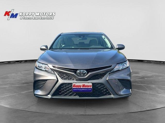 Toyota Camry  2019