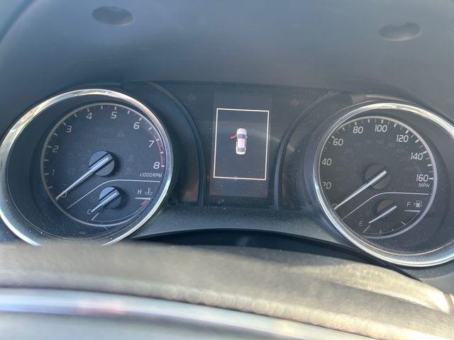 Toyota Camry  2019