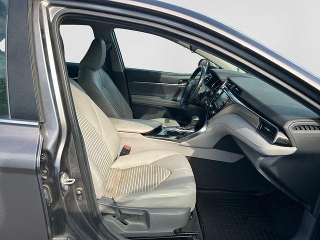 Toyota Camry  2019