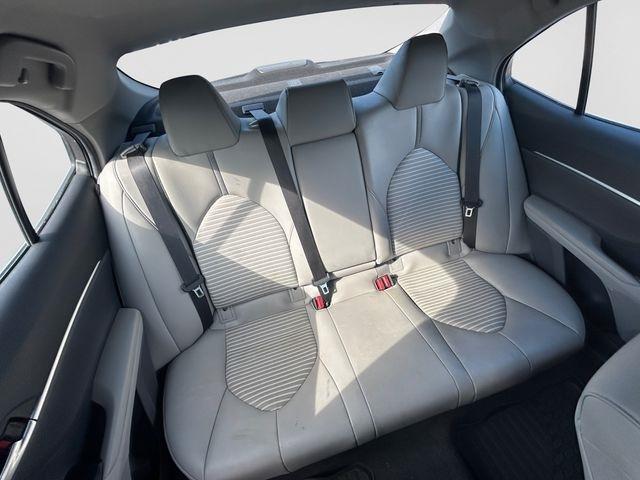 Toyota Camry  2019