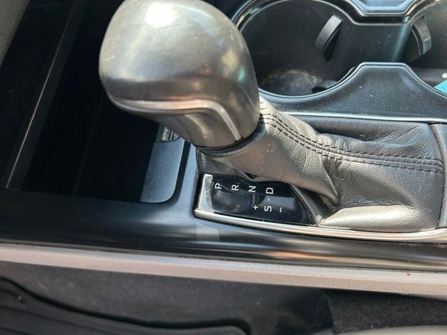 Toyota Camry  2019