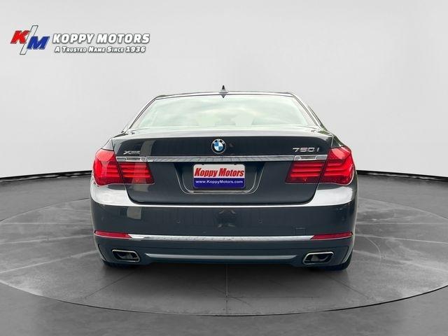 BMW 7-Series  2014
