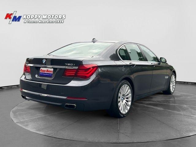 BMW 7-Series  2014