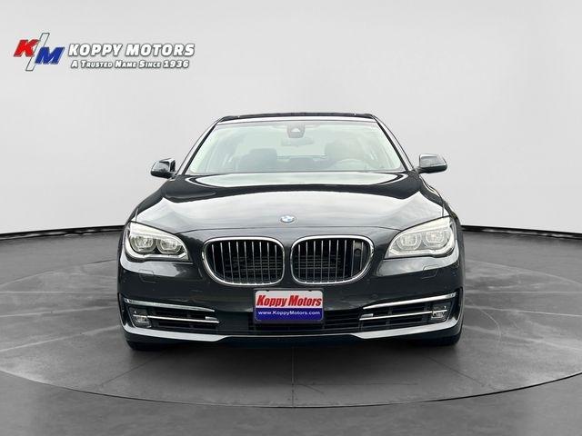BMW 7-Series  2014