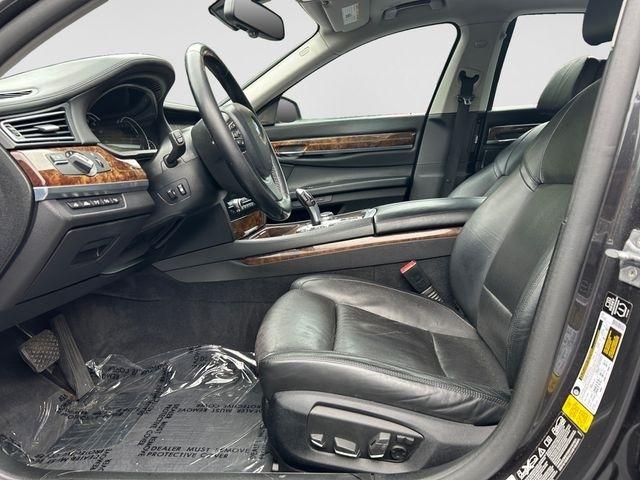 BMW 7-Series  2014