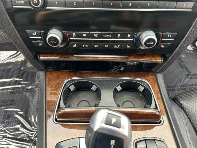 BMW 7-Series  2014