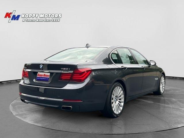 BMW 7-Series  2014