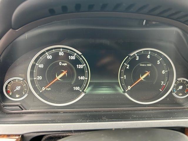 BMW 7-Series  2014