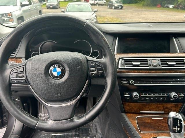 BMW 7-Series  2014