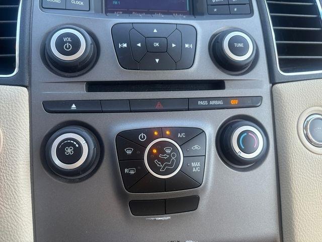 Ford Taurus  2017