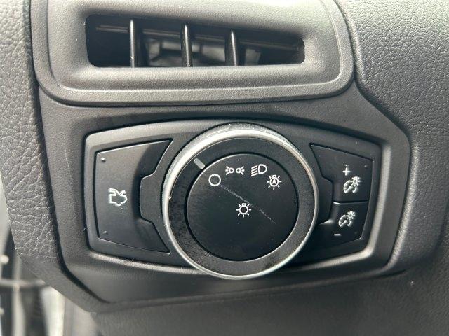 Ford Focus  2015
