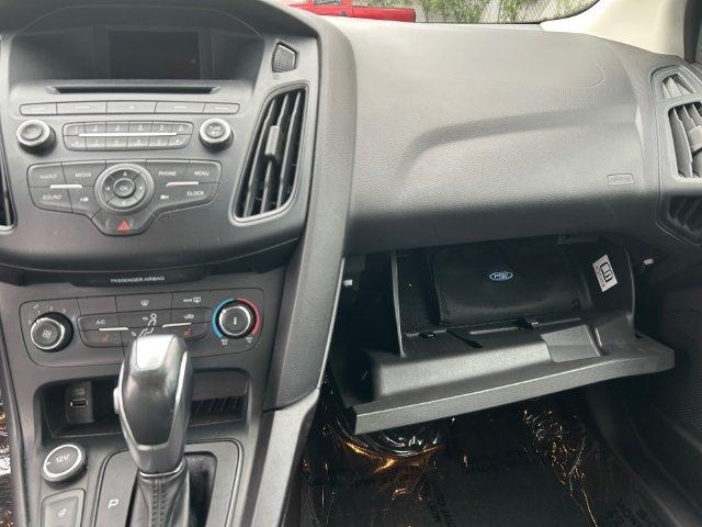 Ford Focus  2015