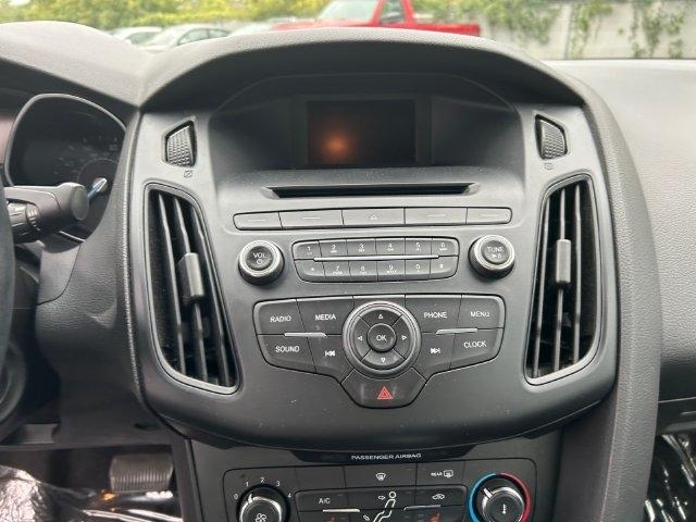 Ford Focus  2015