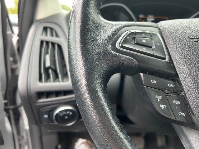 Ford Focus  2015