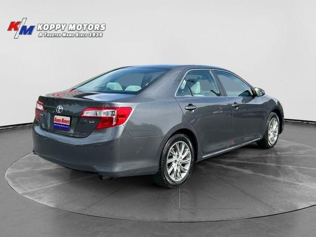 Toyota Camry  2012