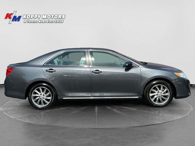 Toyota Camry  2012