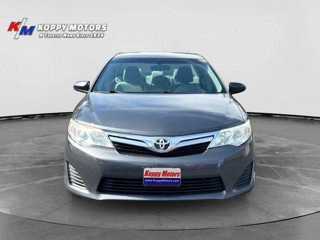 Toyota Camry  2012