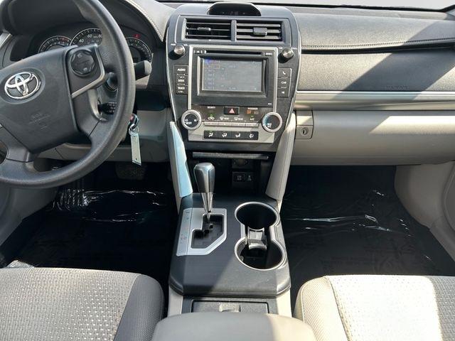Toyota Camry  2012