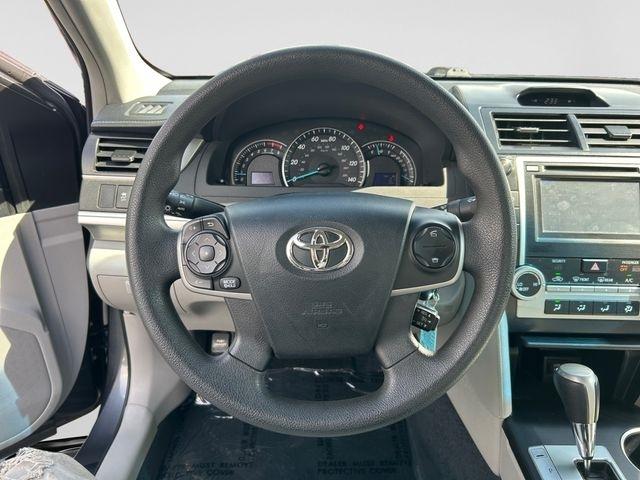 Toyota Camry  2012