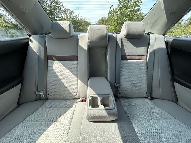 Toyota Camry  2012