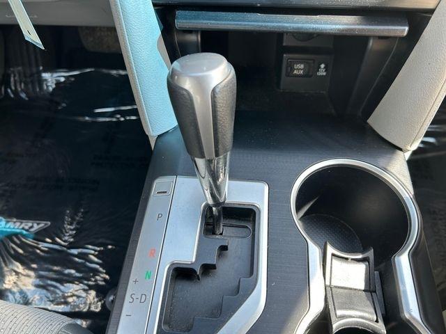 Toyota Camry  2012