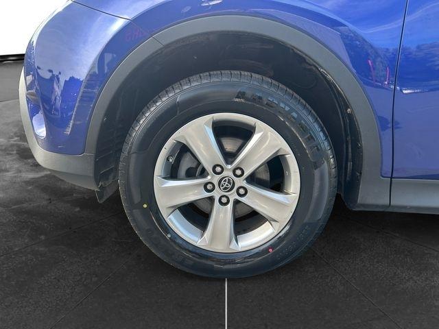 Toyota RAV4  2015