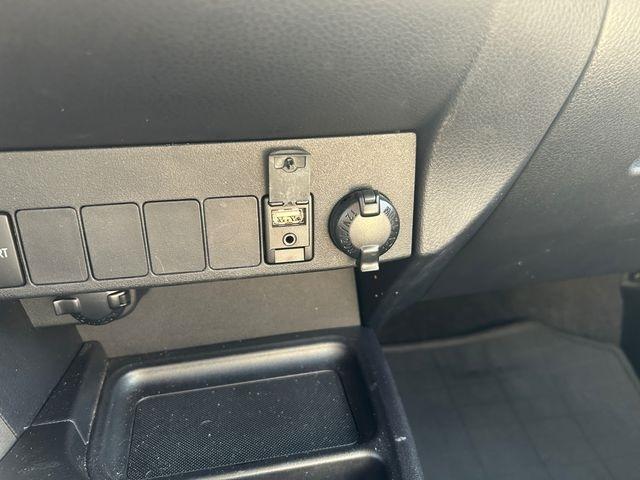 Toyota RAV4  2015
