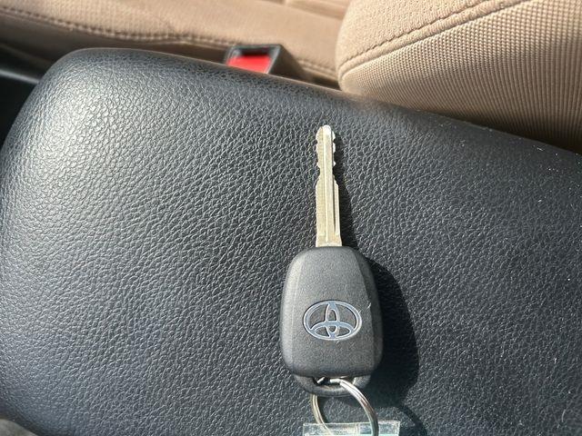 Toyota RAV4  2015