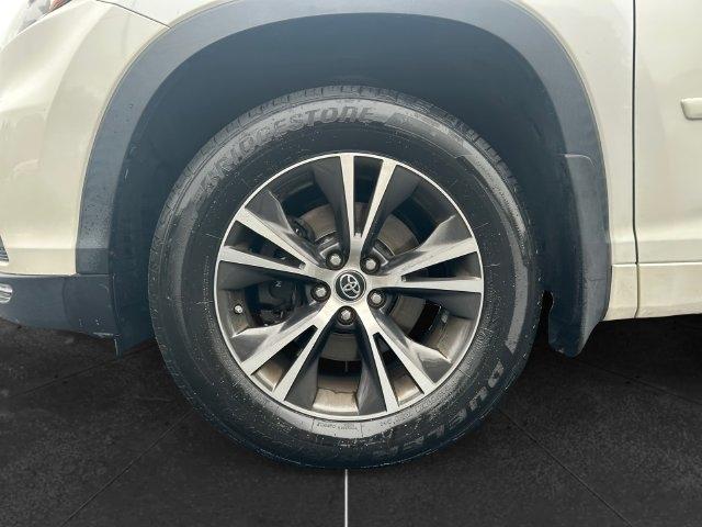 Toyota Highlander  2016