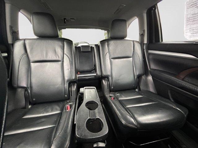 Toyota Highlander  2016