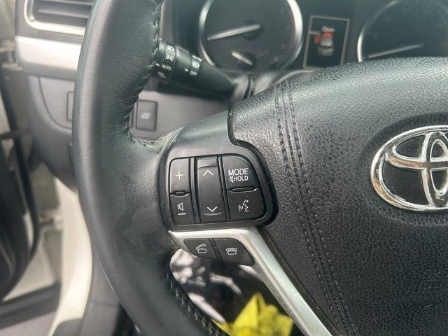 Toyota Highlander  2016