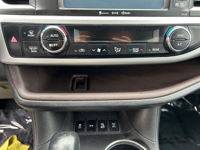 Toyota Highlander  2016