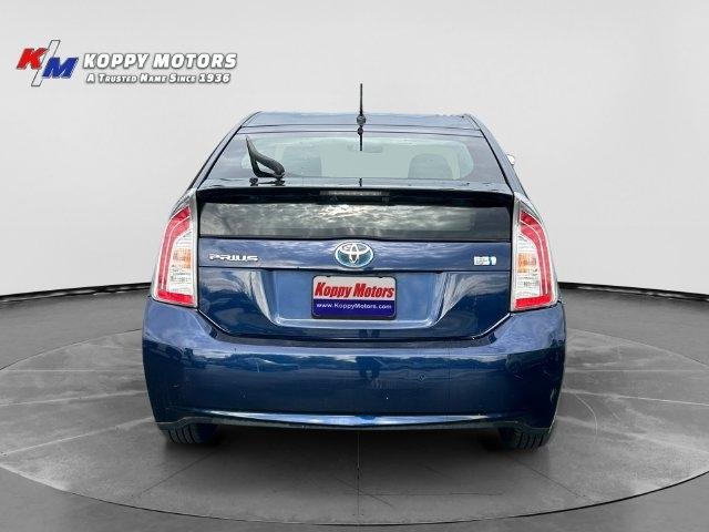 Toyota Prius  2013