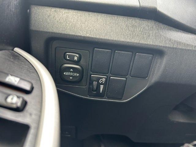 Toyota Prius  2013