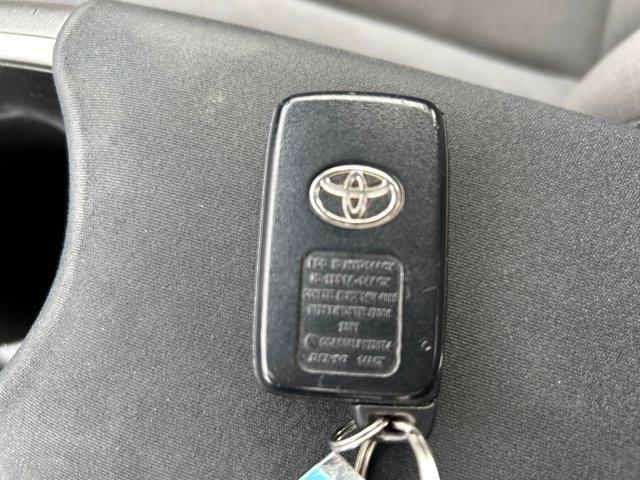Toyota Prius  2013