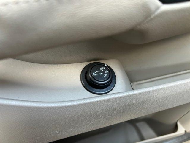 Cadillac SRX  2012
