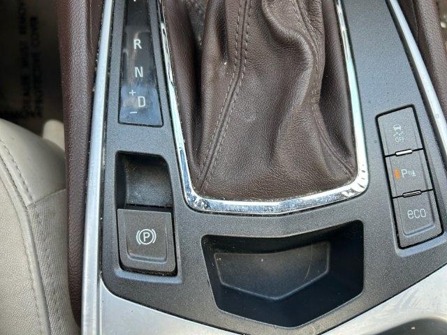 Cadillac SRX  2012