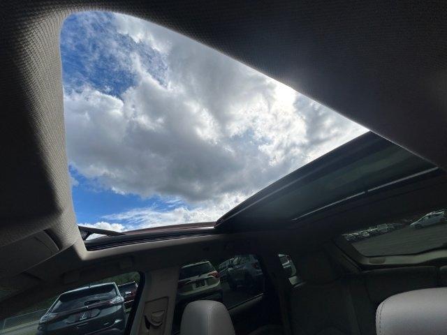 Cadillac SRX  2012