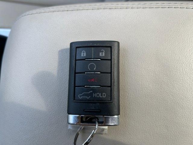 Cadillac SRX  2012