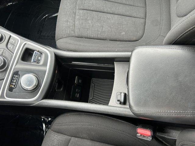 Chrysler 200  2016